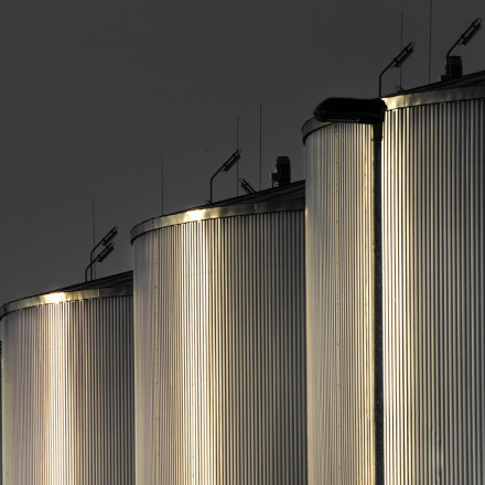 factory-2254981_1920